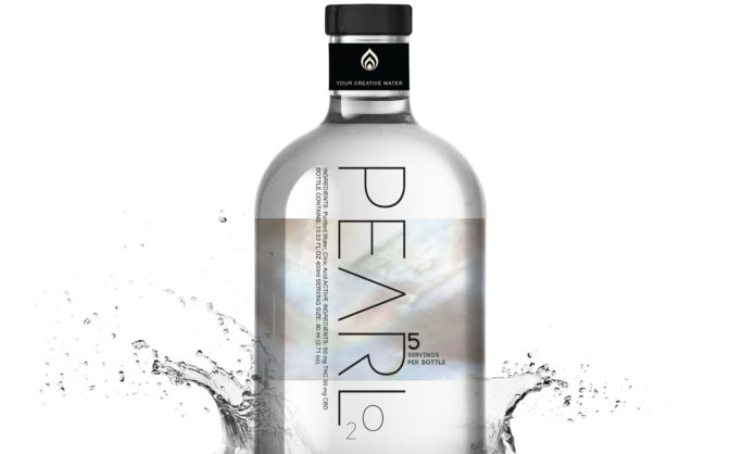 Pearl 2 0 - Modern and elegant Pearl2O water bottle design with minimalist typography and a splash effect, emphasizing purity and creativity